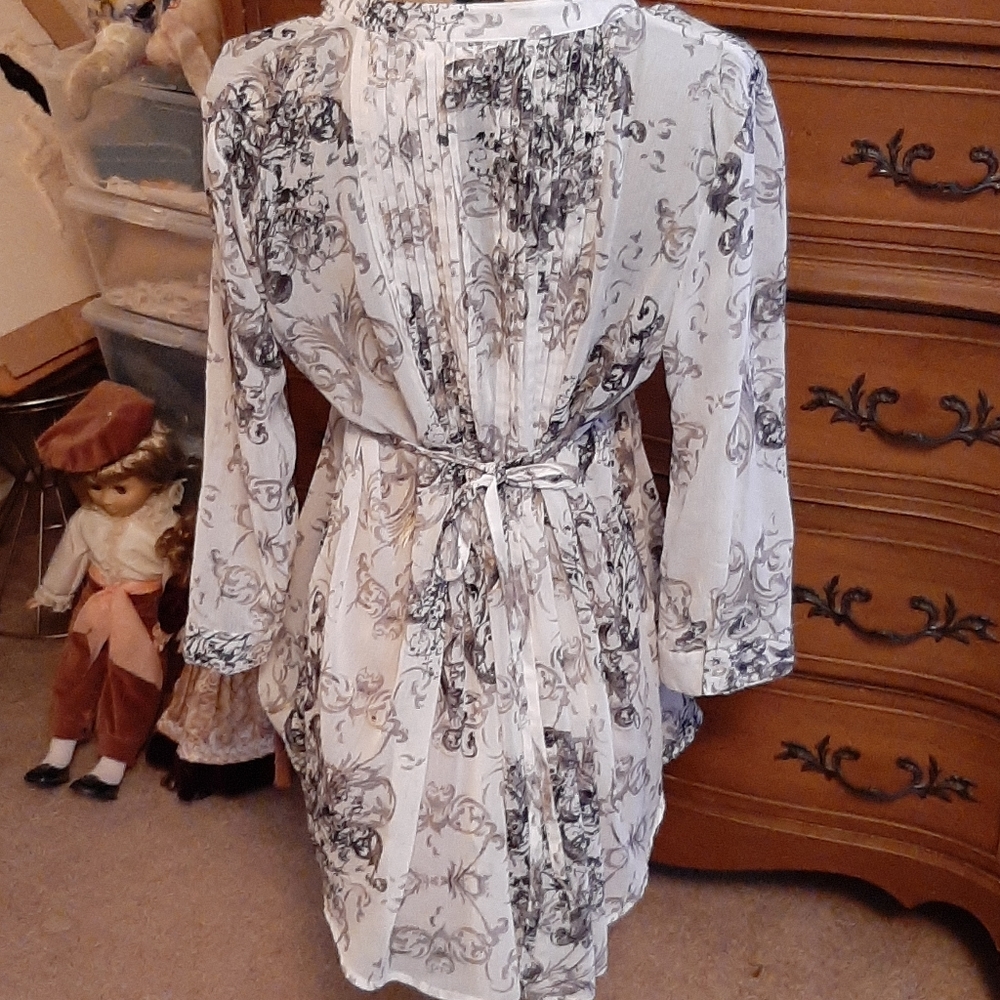 American Rag tunic blouse - Picture 2 of 7